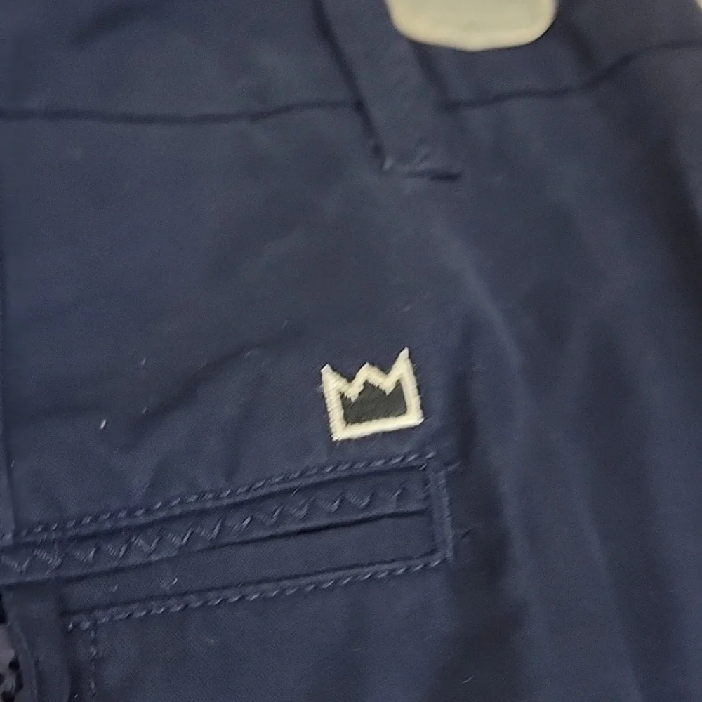 Crown & Ivy Navy Women's Shorts NWT - Picture 5 of 8